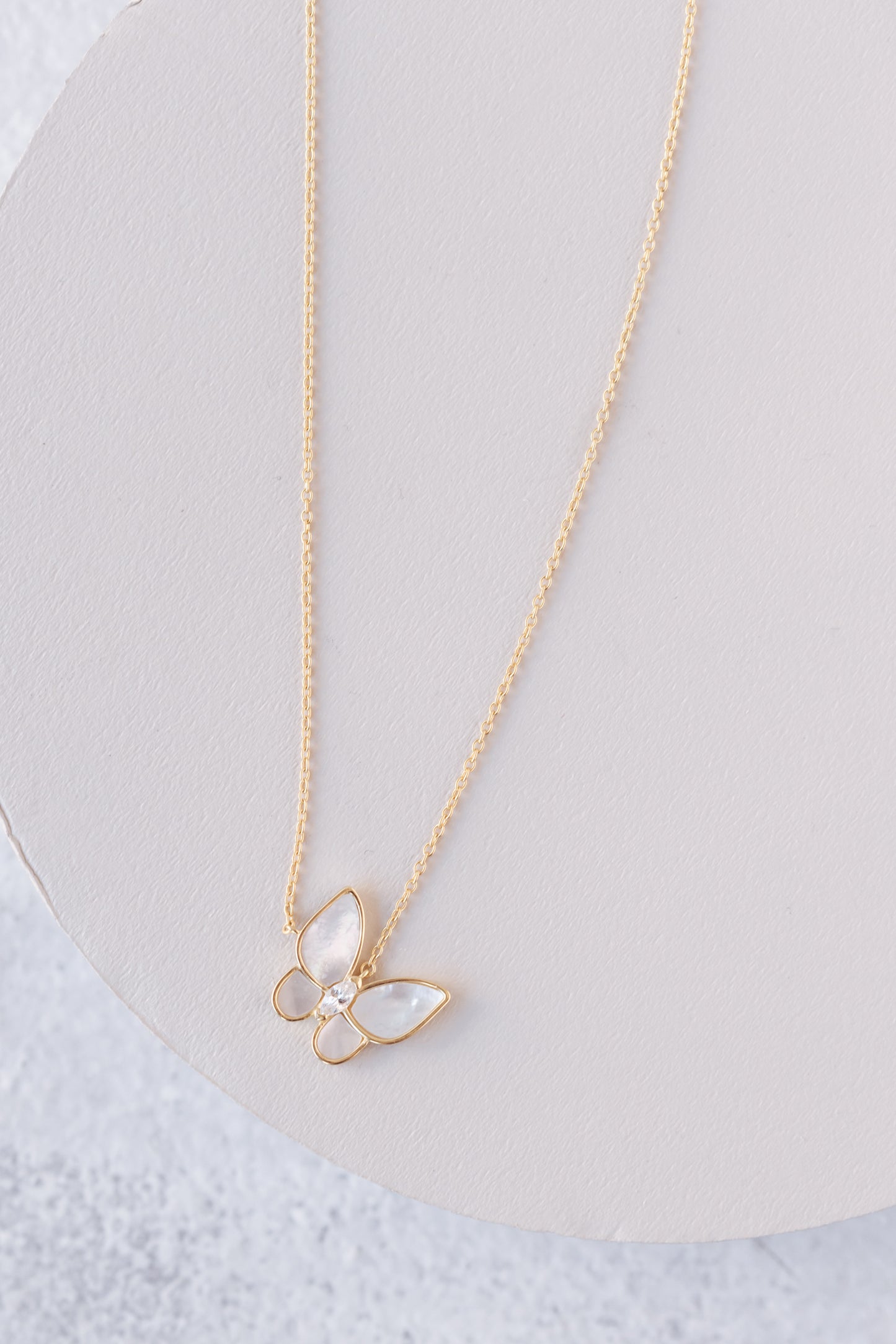 MARTA NECKLACE