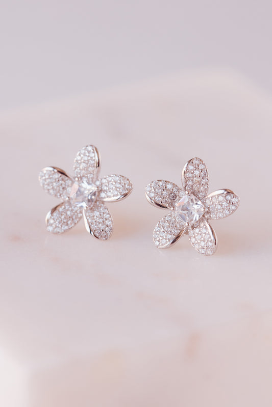 DONA FLOWER SILVER