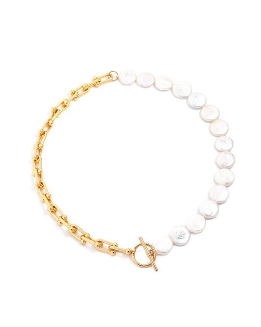 Chain & Pearls